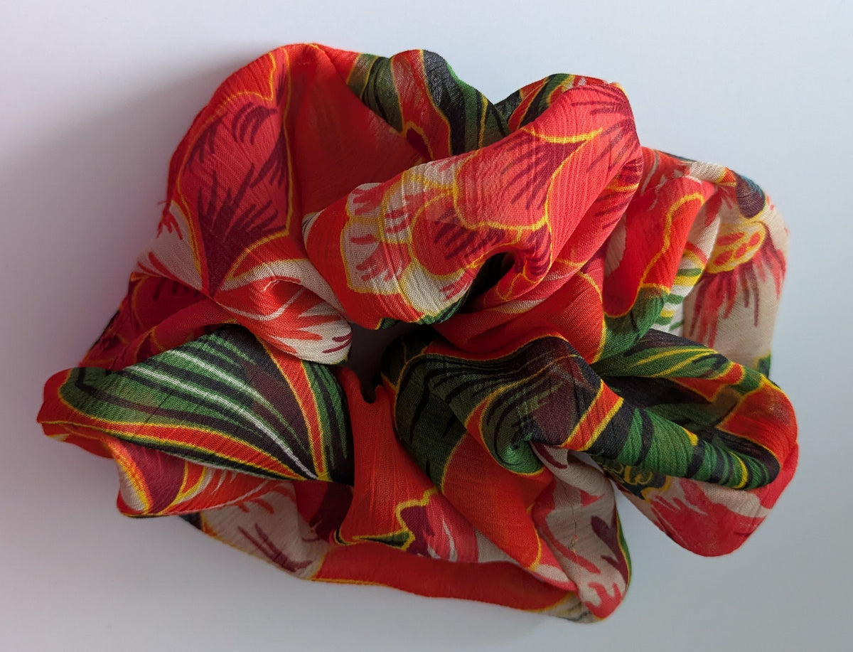 XL Scrunchie